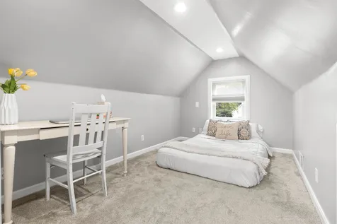 17 Walton Road Plaistow NH 03865