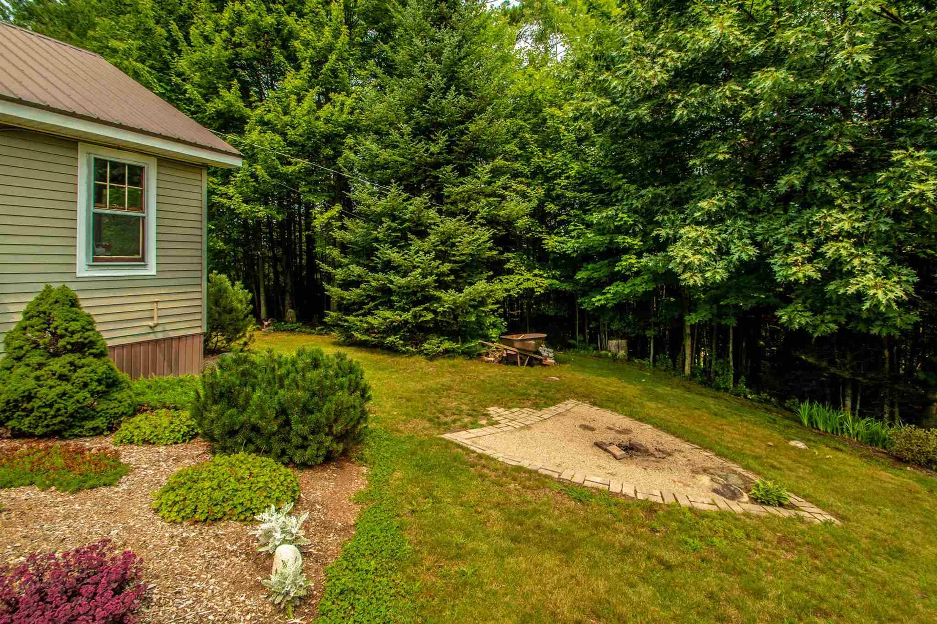 22 Twin Mountain Road Whitefield NH 03598