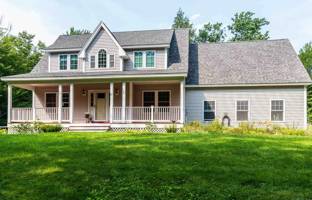 21 Beechwood Drive Strafford NH 03884