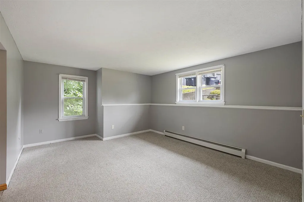 21 Webster Street Allenstown NH 03275