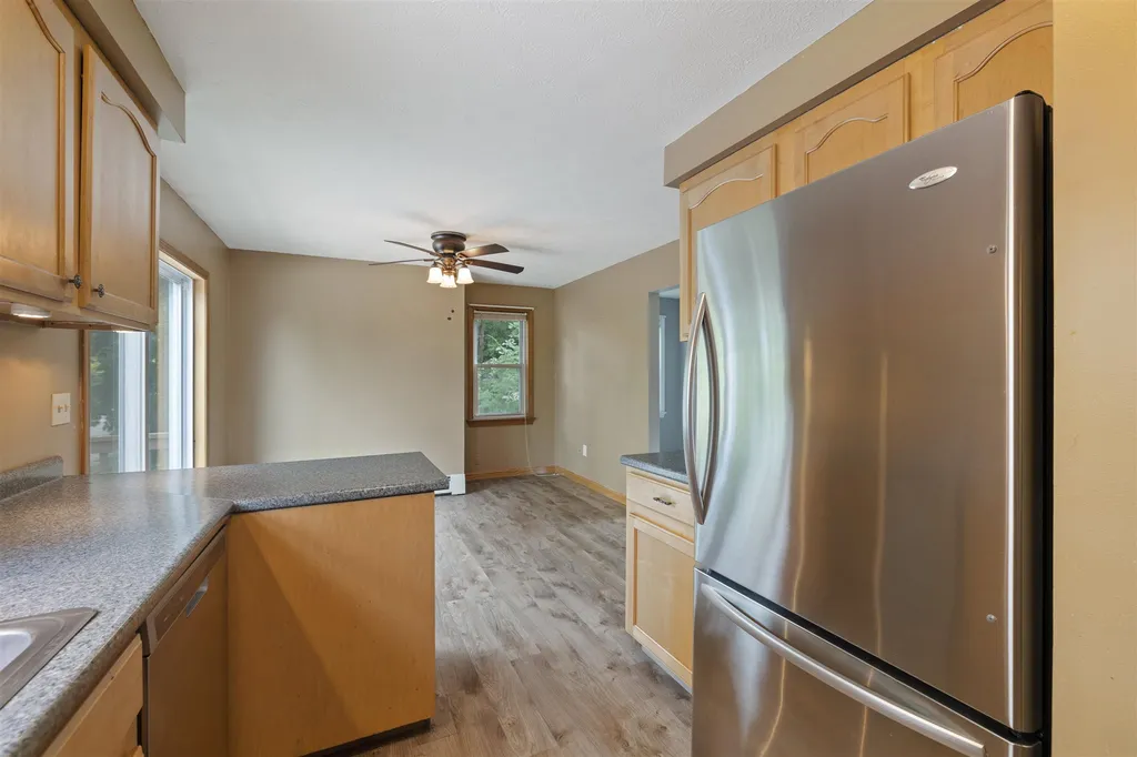 21 Webster Street Allenstown NH 03275