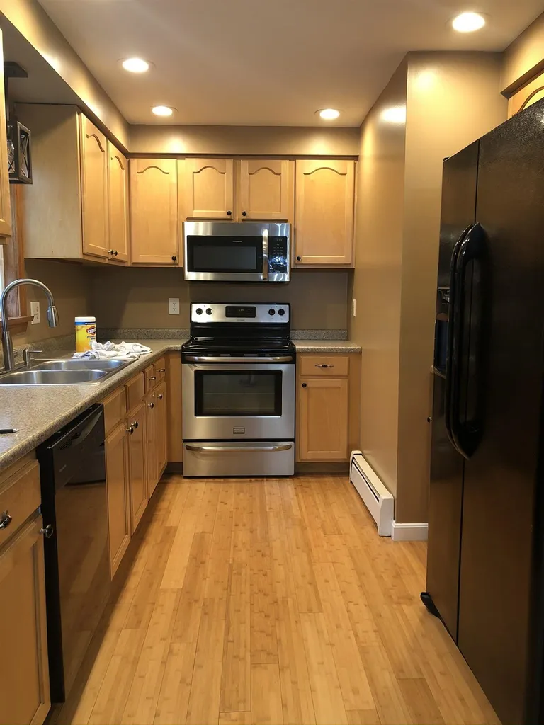 21 Webster Street Allenstown NH 03275