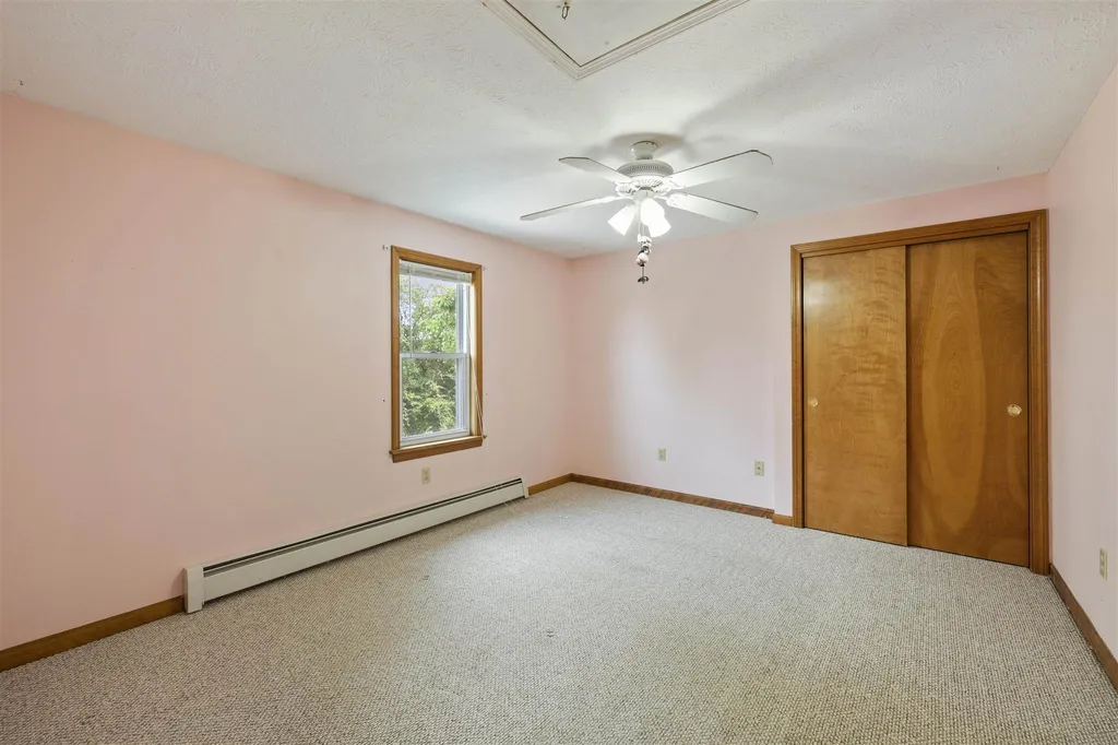 21 Webster Street Allenstown NH 03275