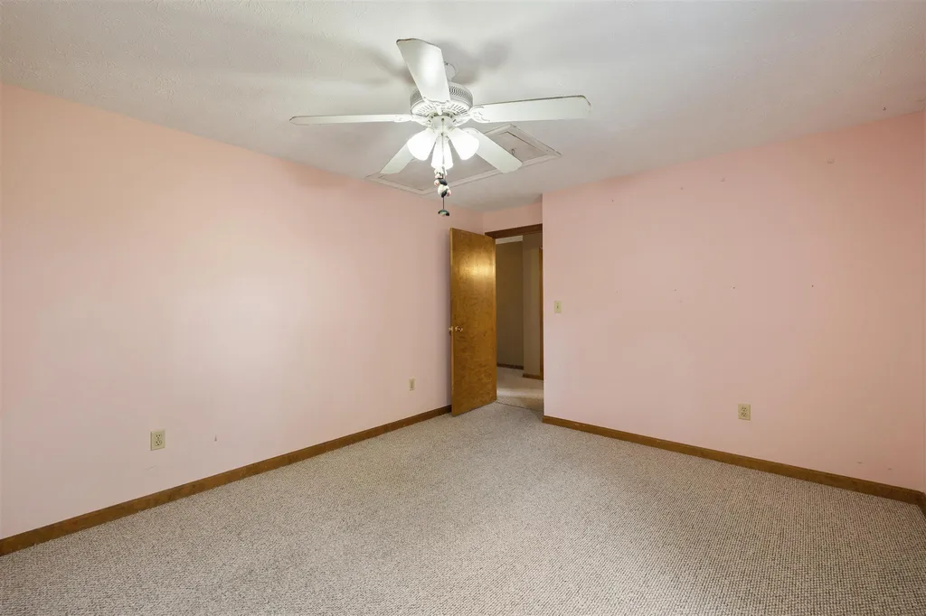 21 Webster Street Allenstown NH 03275