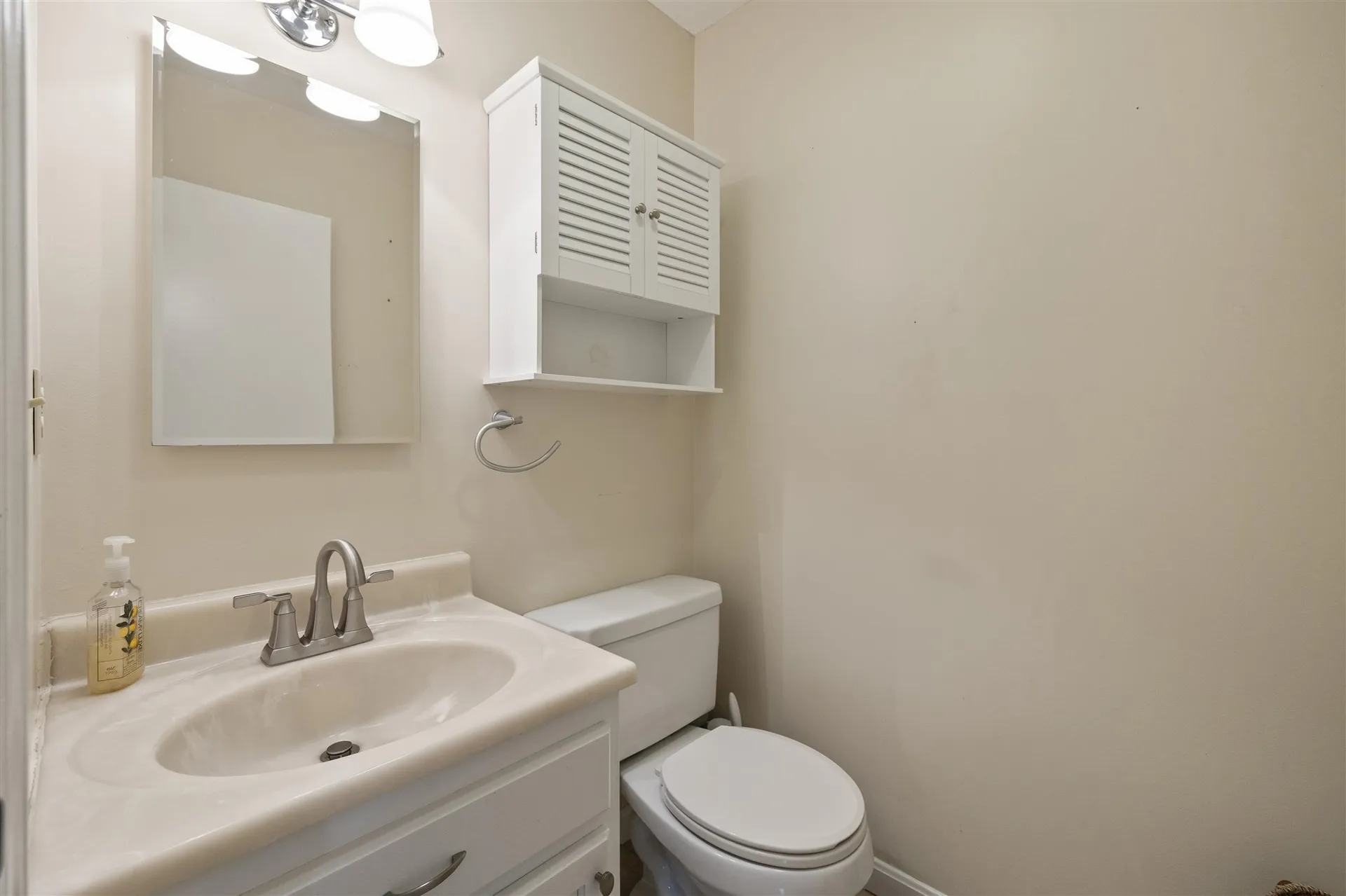 21 Webster Street Allenstown NH 03275
