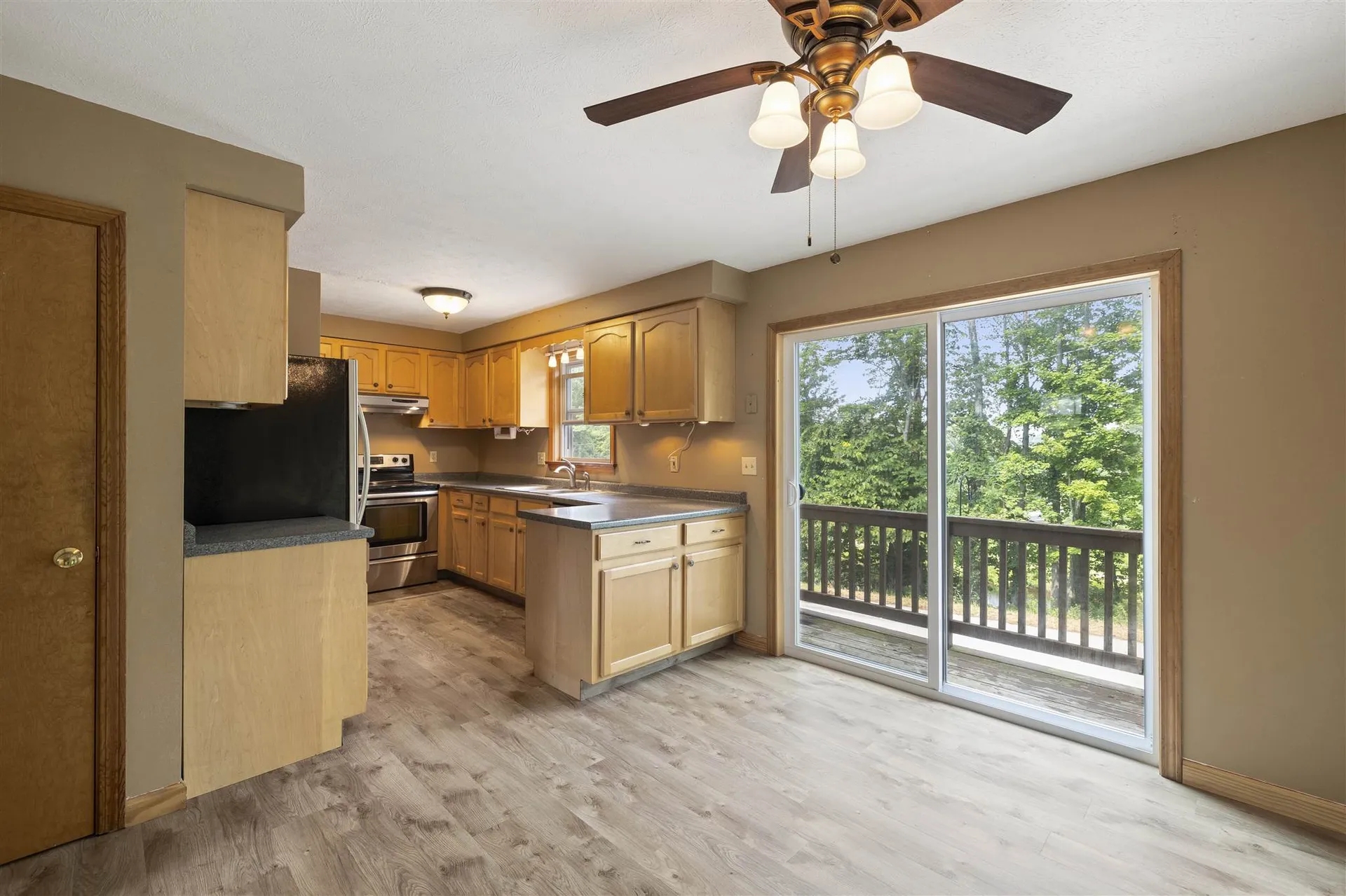 21 Webster Street Allenstown NH 03275