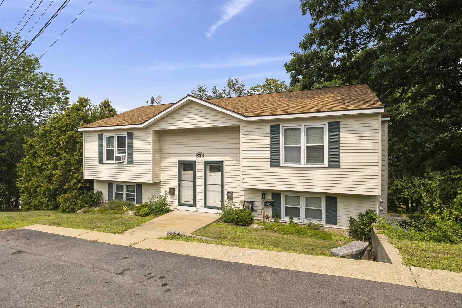 21 Webster Street Allenstown NH 03275