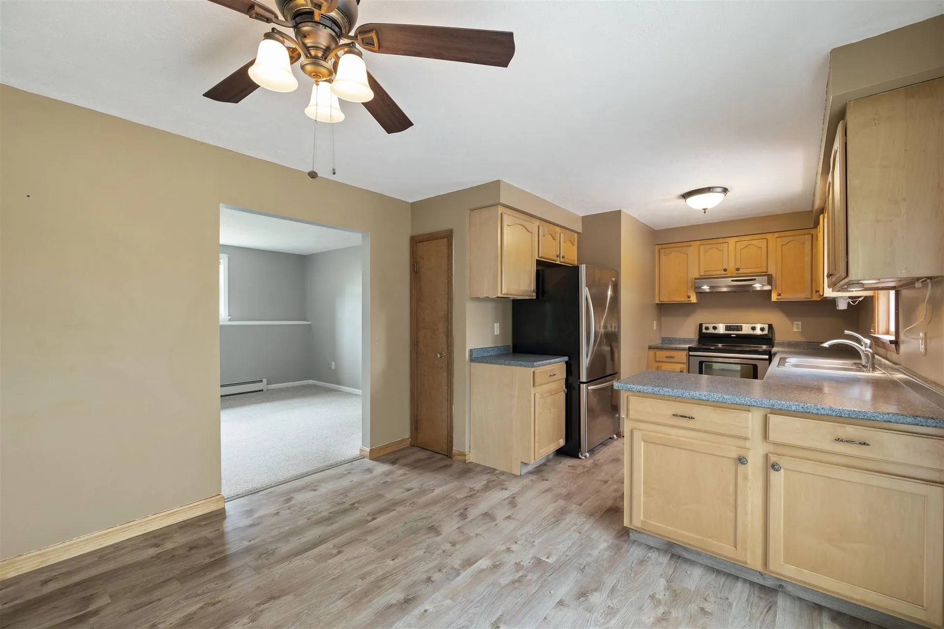 21 Webster Street Allenstown NH 03275