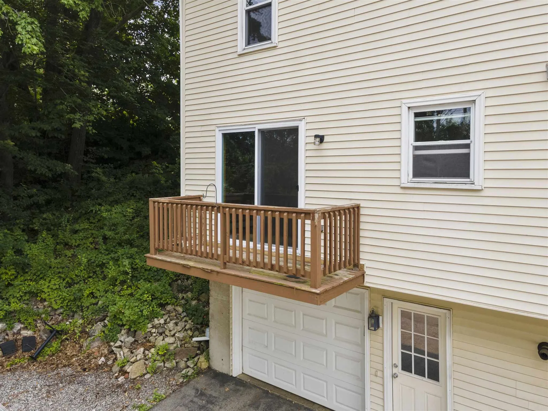 21 Webster Street Allenstown NH 03275