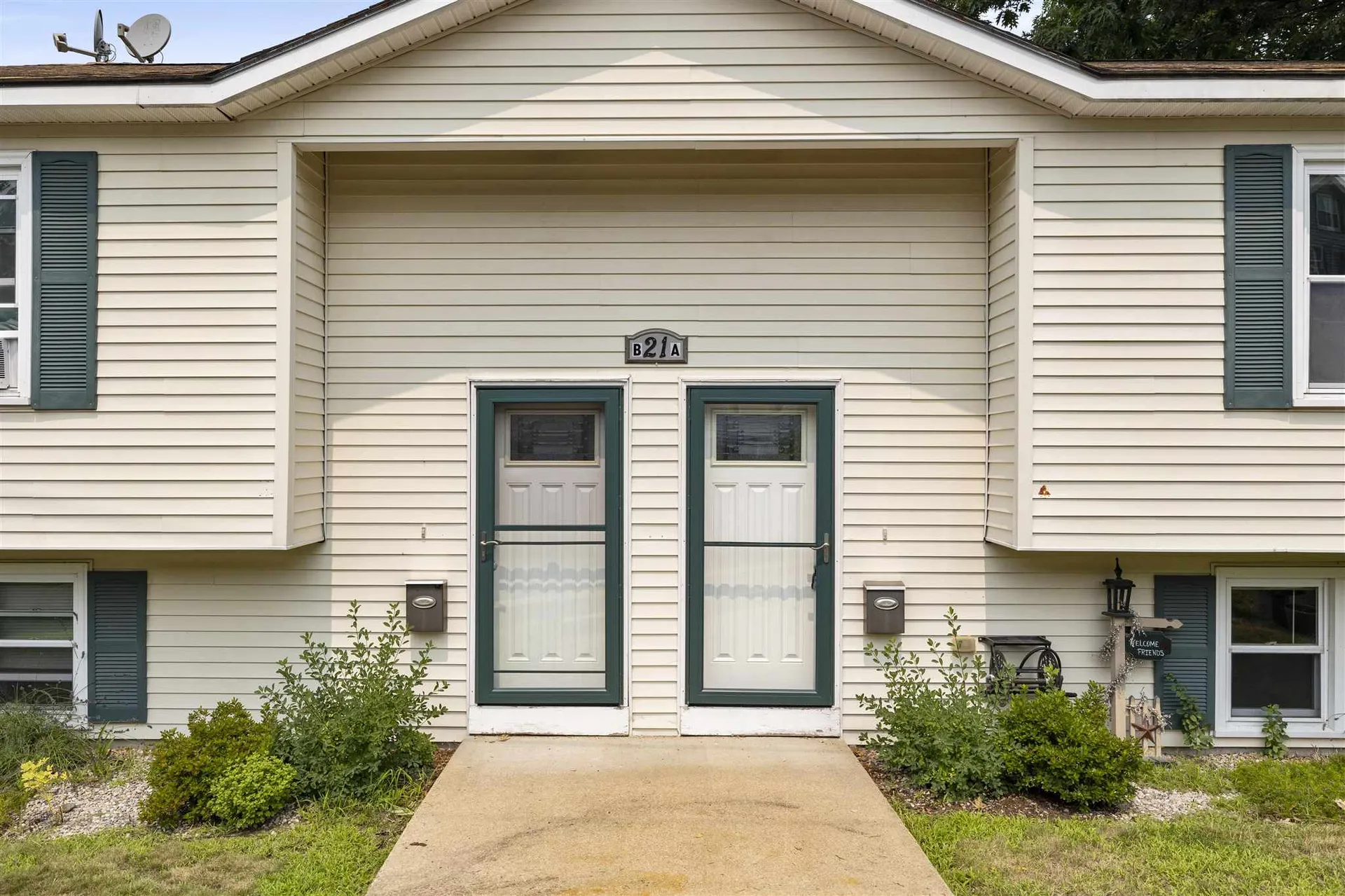 21 Webster Street Allenstown NH 03275