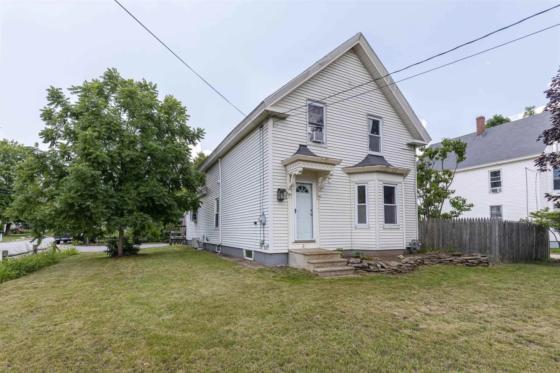 21 School Street Allenstown NH 03275