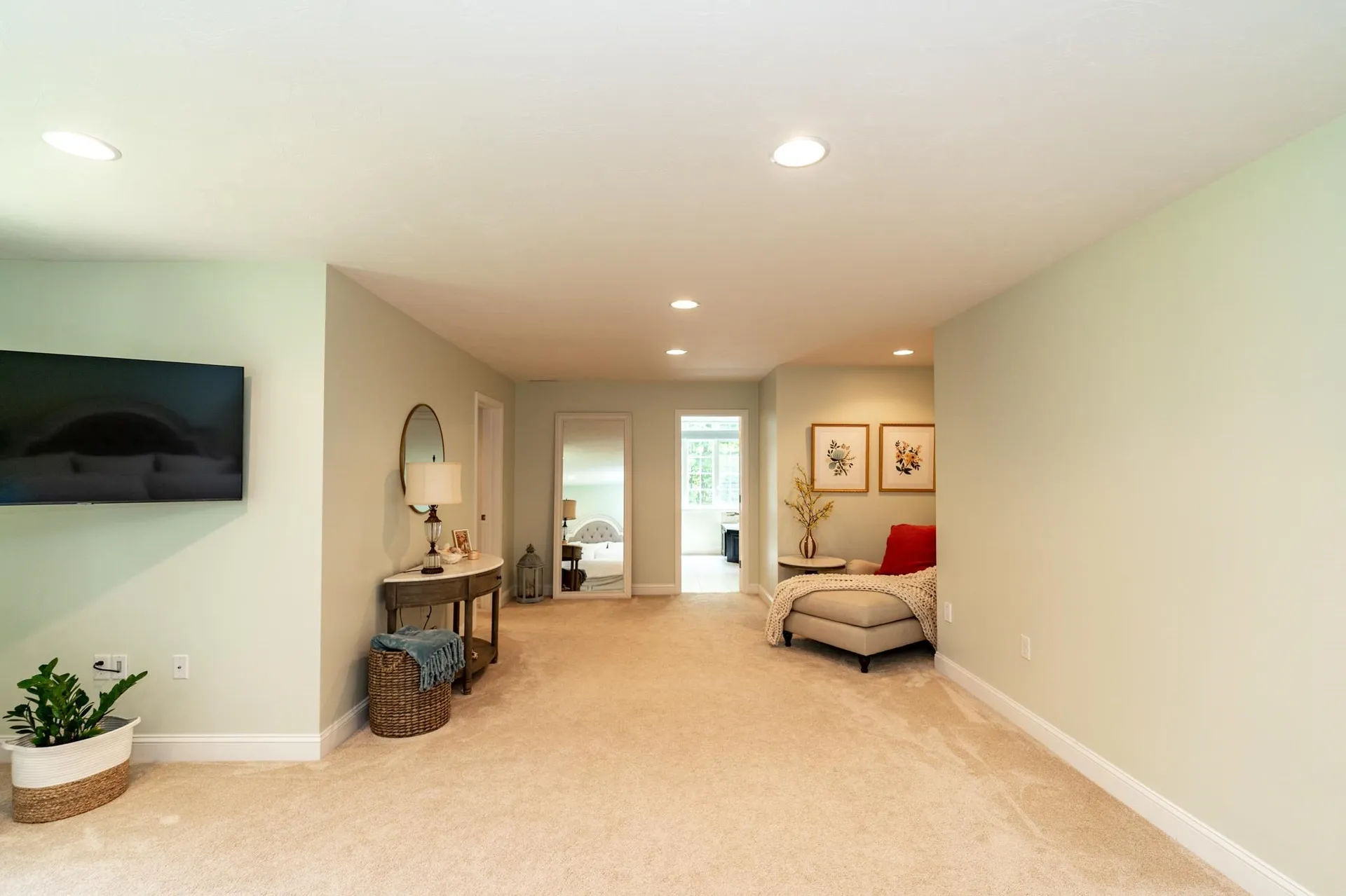 74 Northland Road Windham NH 03087
