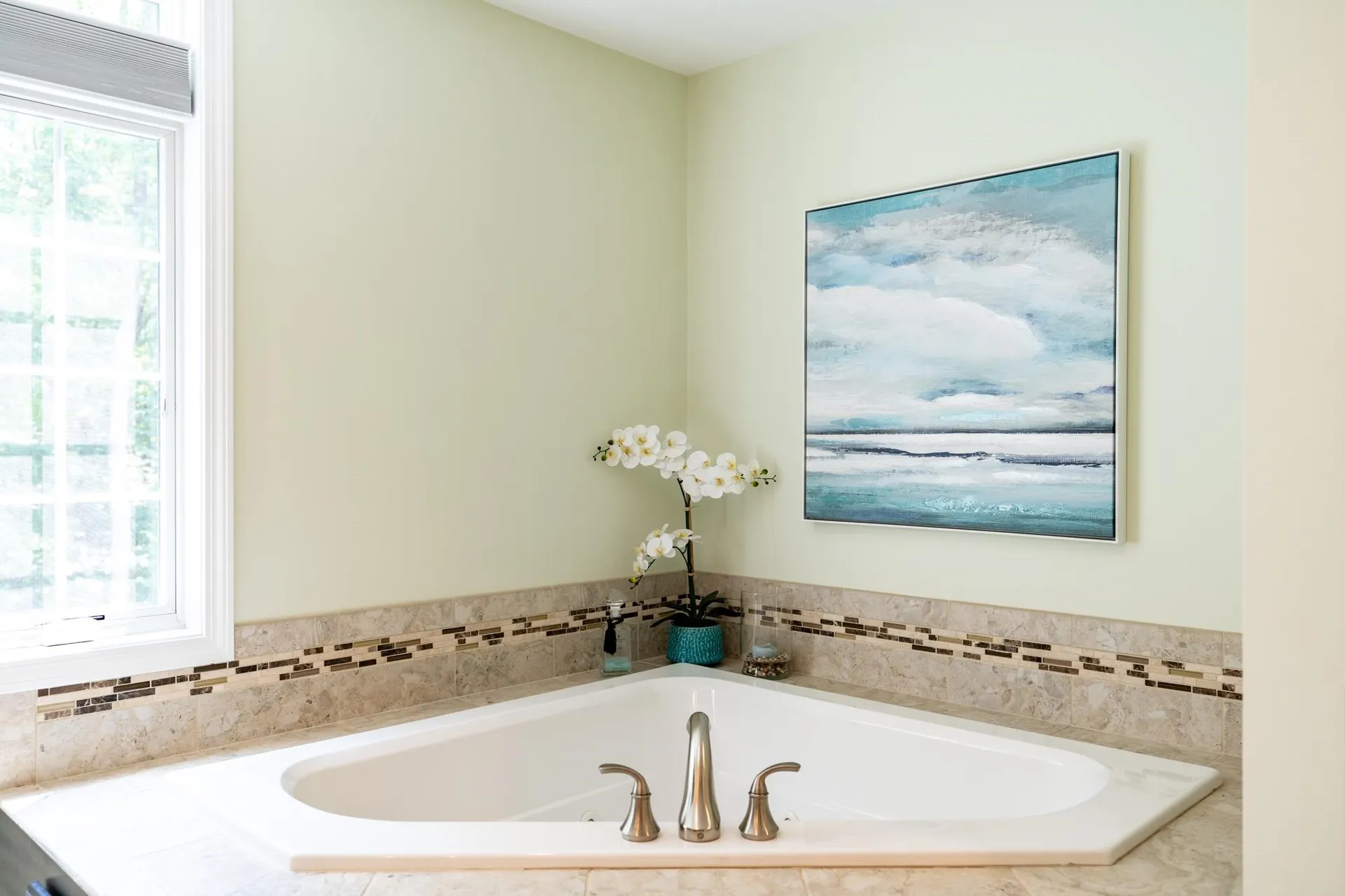 74 Northland Road Windham NH 03087
