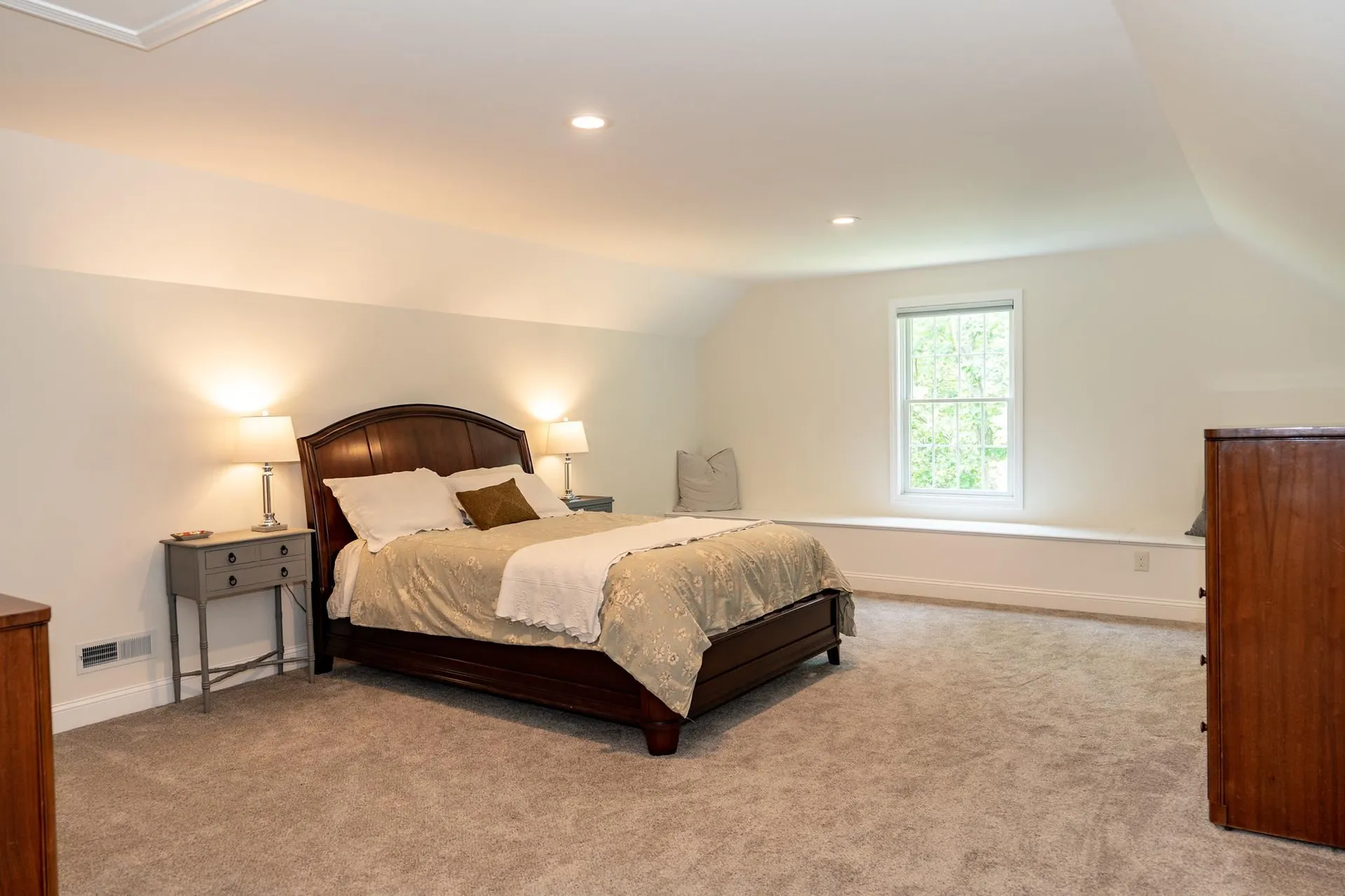 74 Northland Road Windham NH 03087