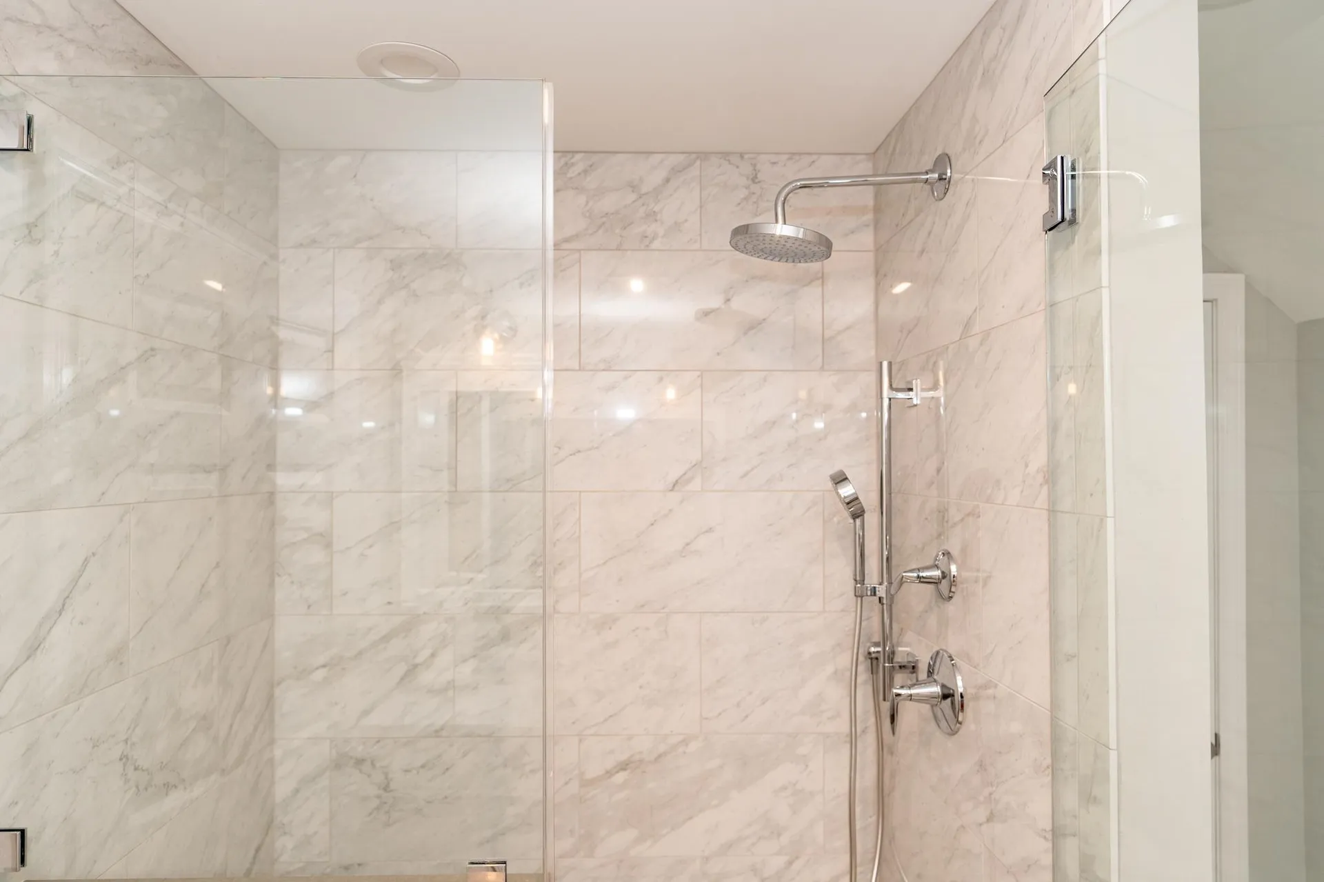 74 Northland Road Windham NH 03087