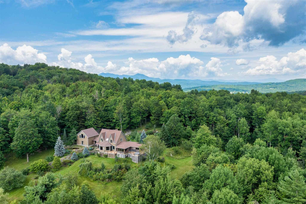 225 Merrill Hill Road Stowe VT 05672
