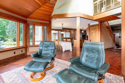 225 Merrill Hill Road Stowe VT 05672