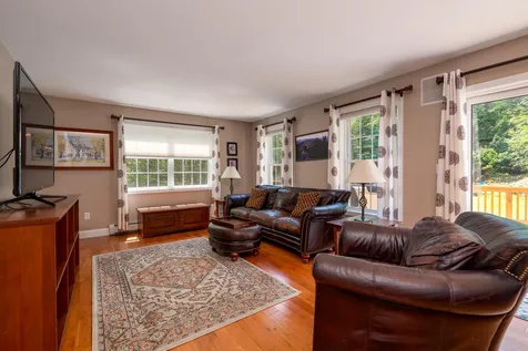 182 Weirs Road Gilford NH 03249