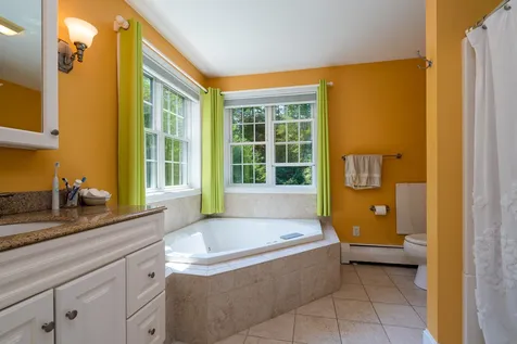 182 Weirs Road Gilford NH 03249