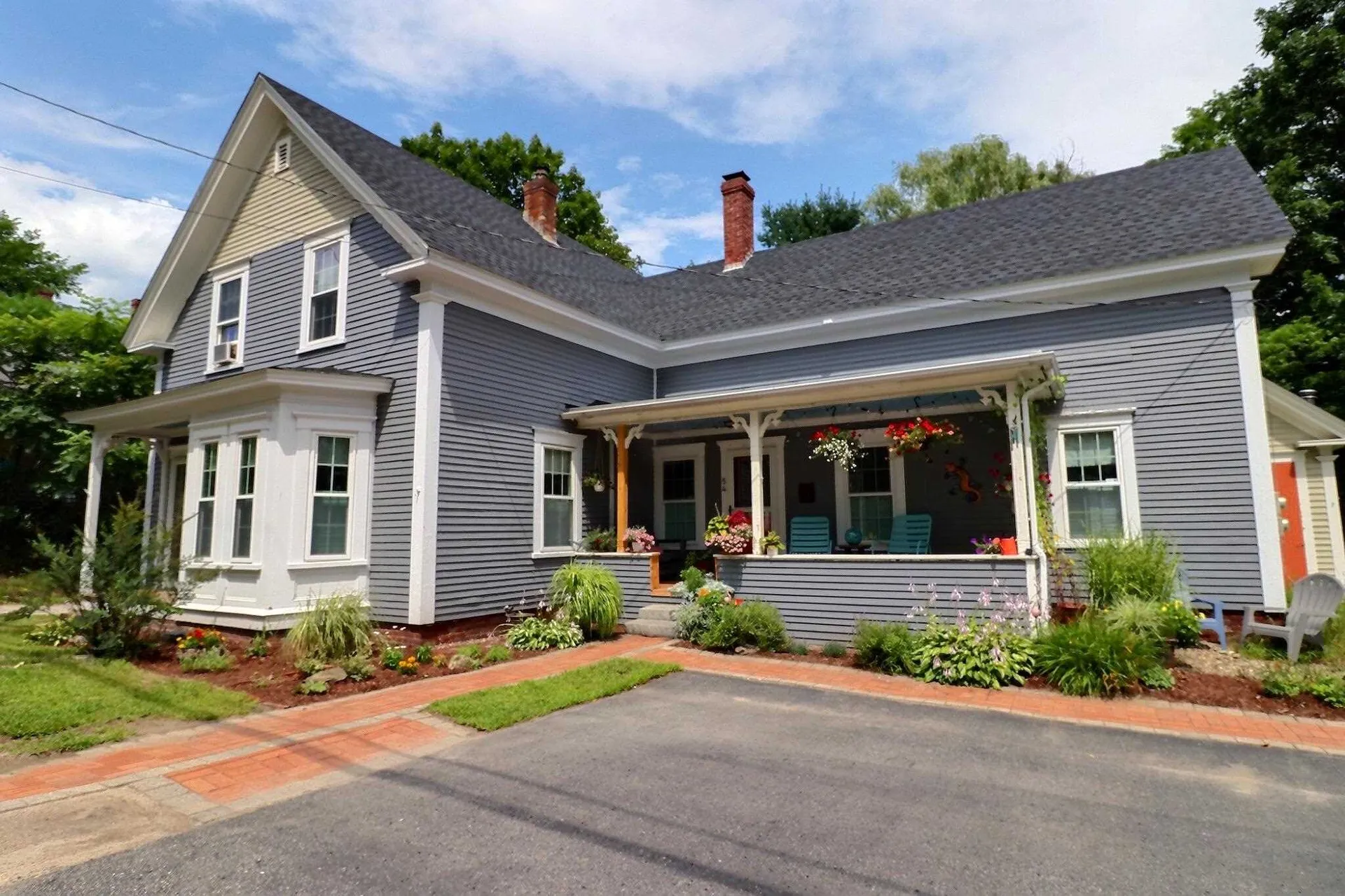 54 Maple Street Henniker NH 03242