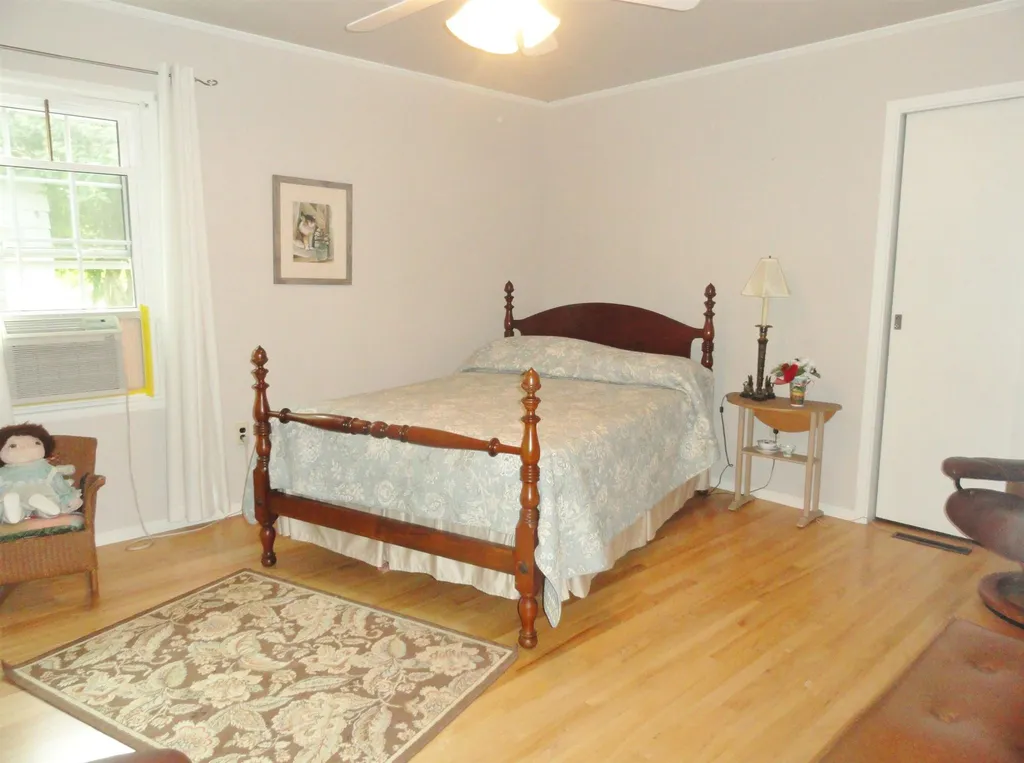 7 Norwich Street Concord NH 03301