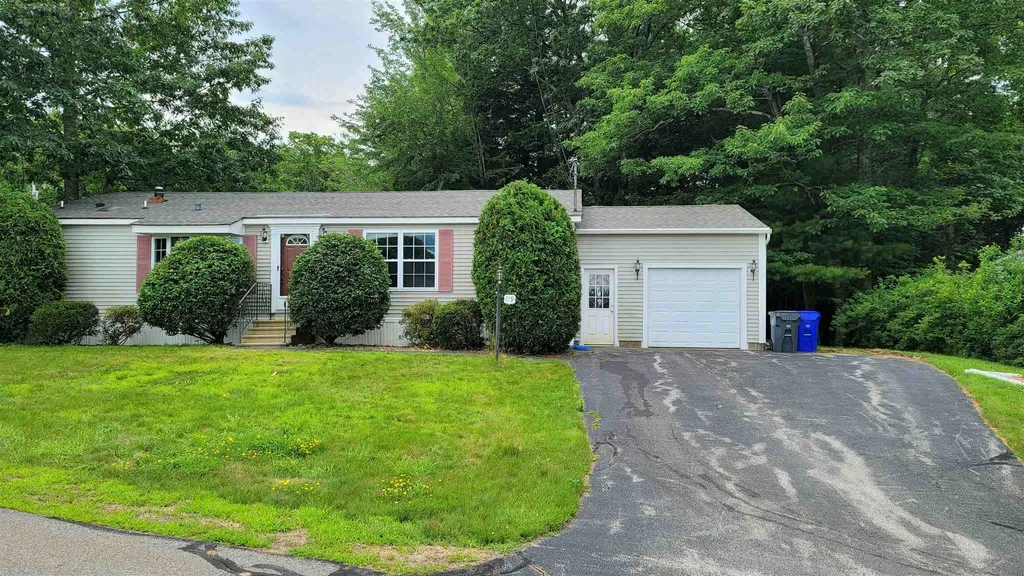 119 Ledgewood Drive Hampstead NH 03841