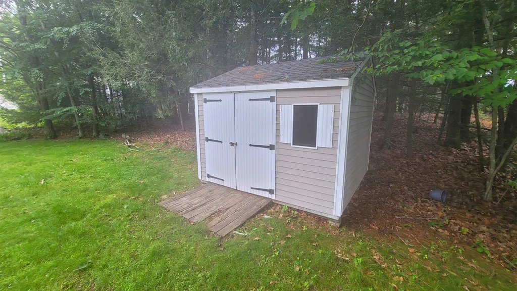 119 Ledgewood Drive Hampstead NH 03841