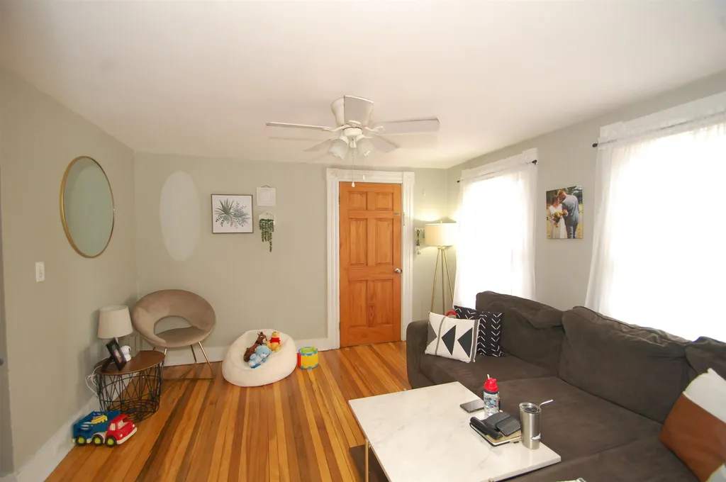 226 Bartlett Street Manchester NH 03102