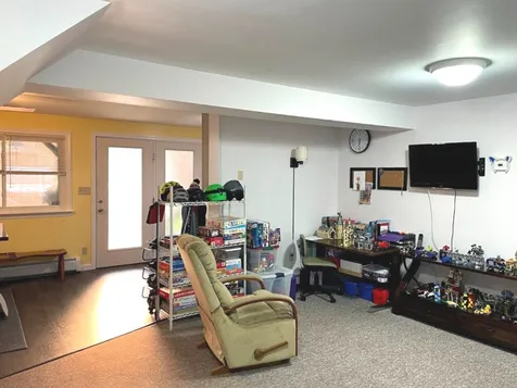 M13 Stonehedge Drive South Burlington VT 05403