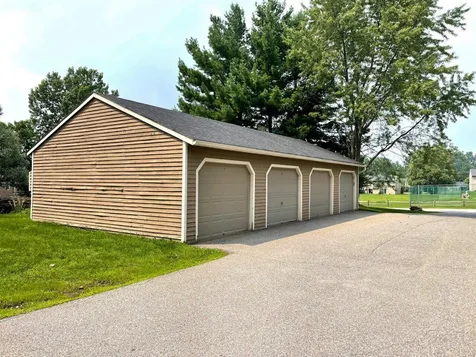 M13 Stonehedge Drive South Burlington VT 05403