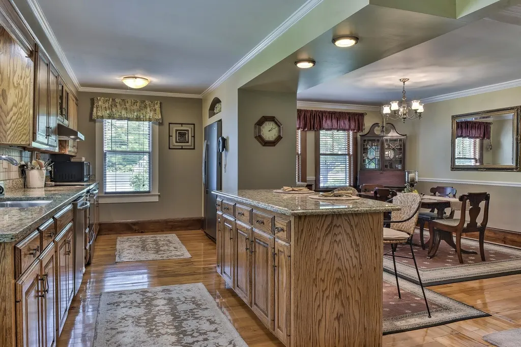 7 Pinehurst Avenue Keene NH 03431
