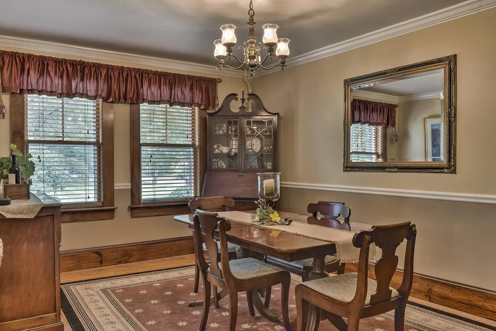 7 Pinehurst Avenue Keene NH 03431