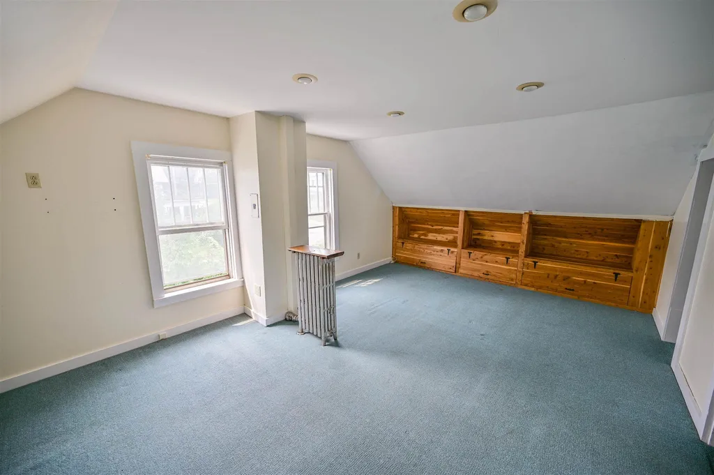 25 Central Street Northfield VT 05663