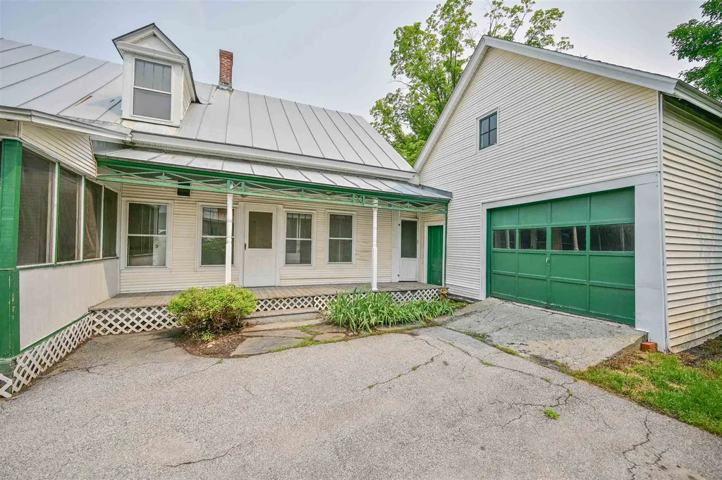 25 Central Street Northfield VT 05663