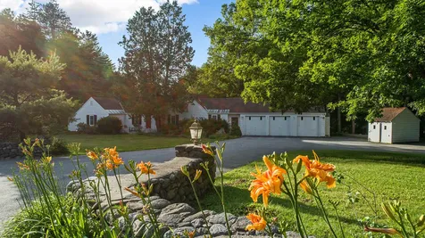 223 Youngs Hill Road Sunapee NH 03782