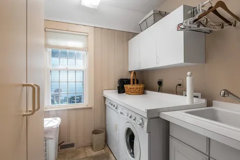 223 Youngs Hill Road Sunapee NH 03782