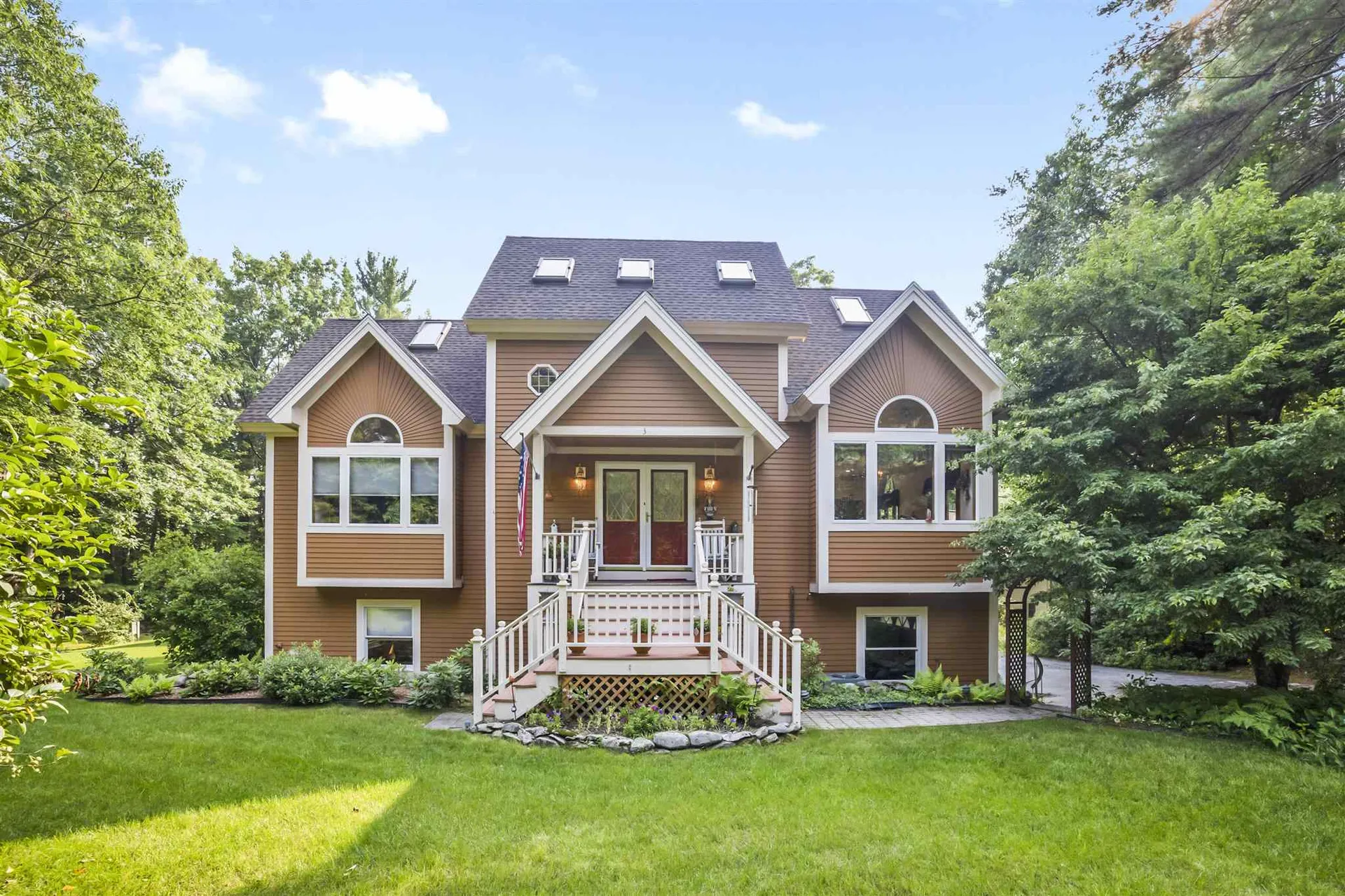 3 Dudley Road Wolfeboro NH 03894
