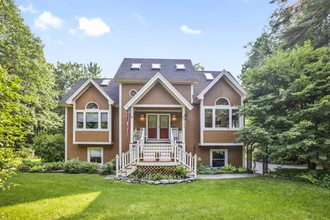 3 Dudley Road Wolfeboro NH 03894