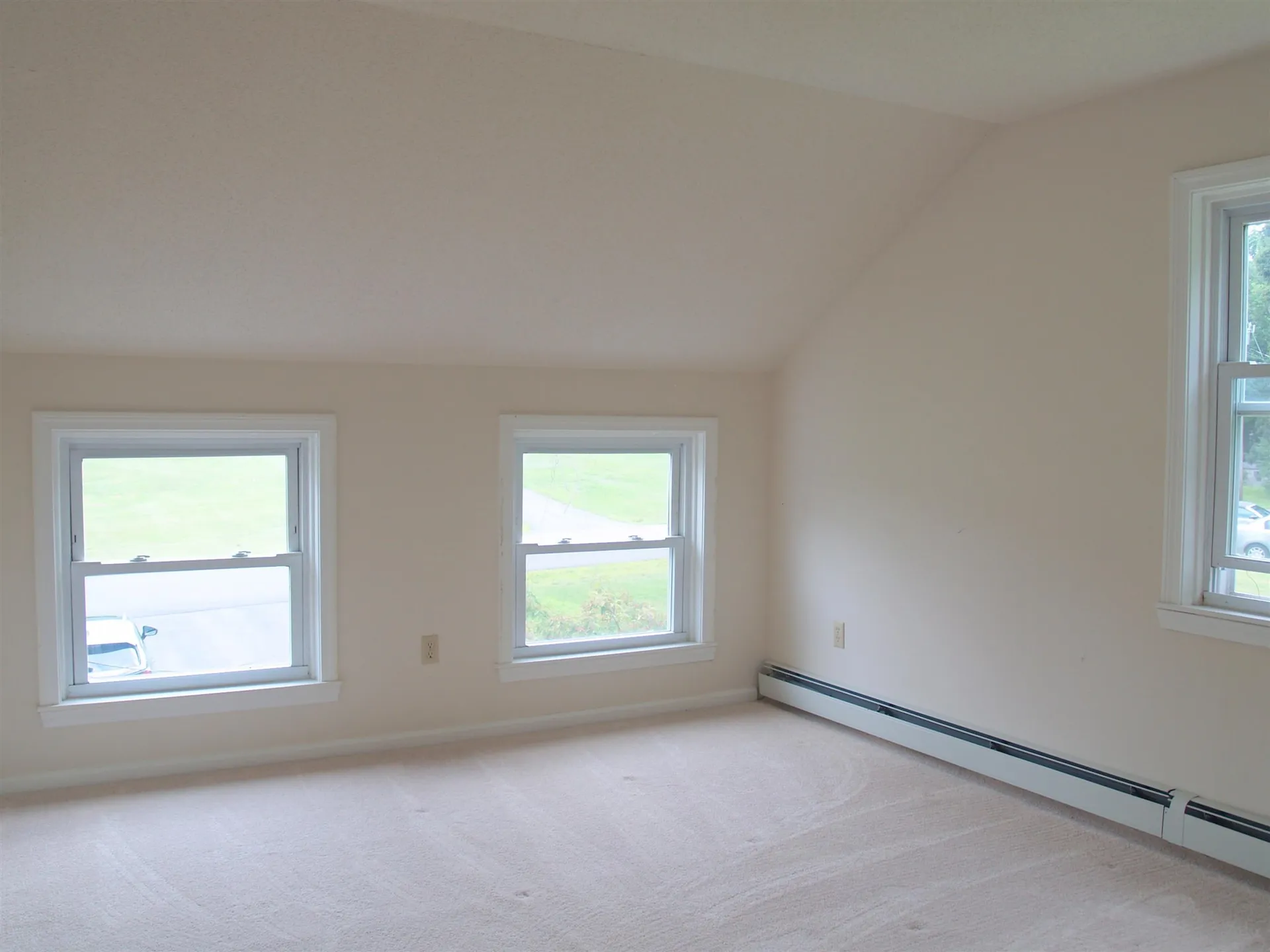 5l Bonnie Lane Derry NH 03038