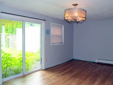 5l Bonnie Lane Derry NH 03038