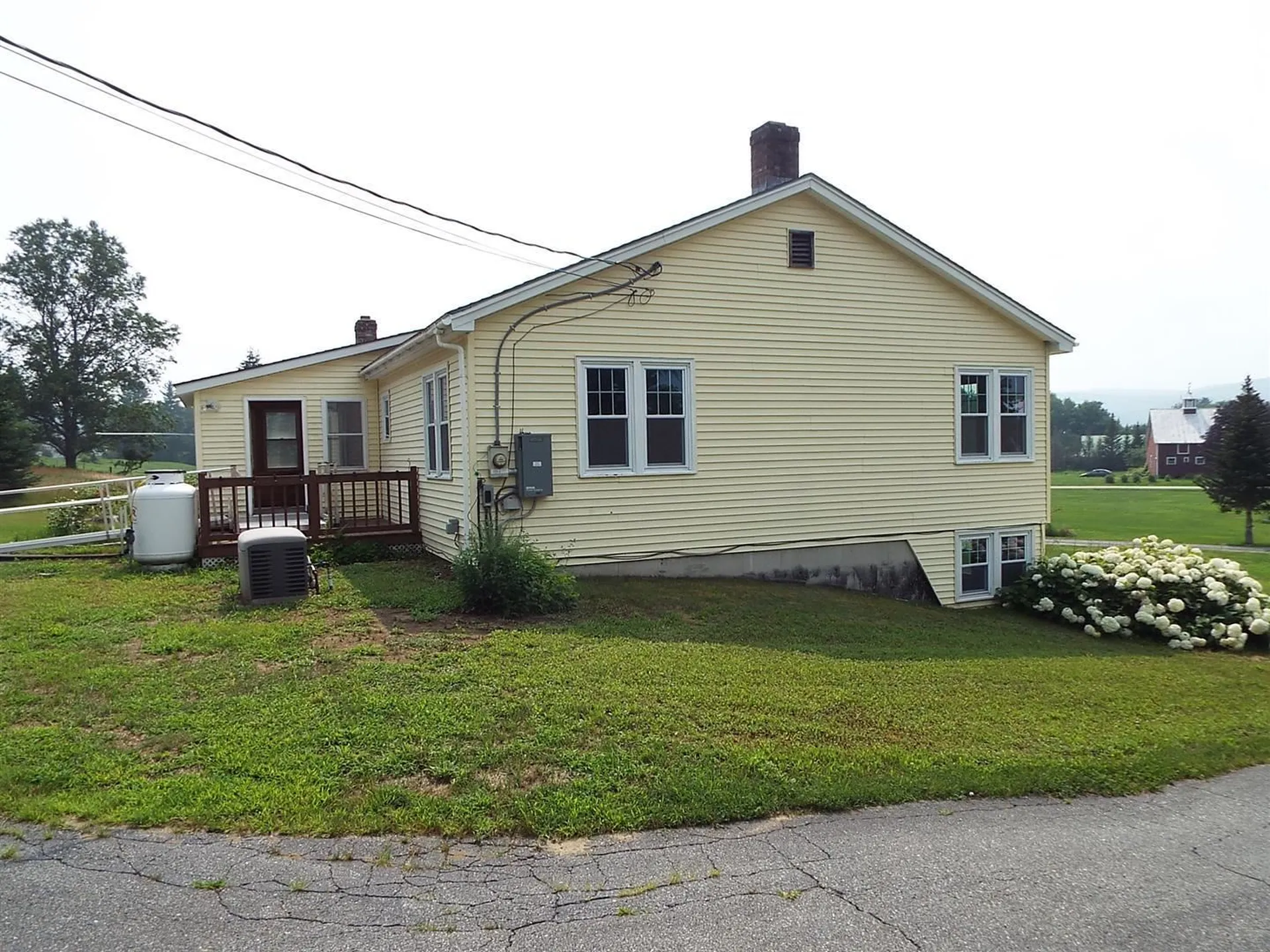 17 Hillside Lane Haverhill NH 03785