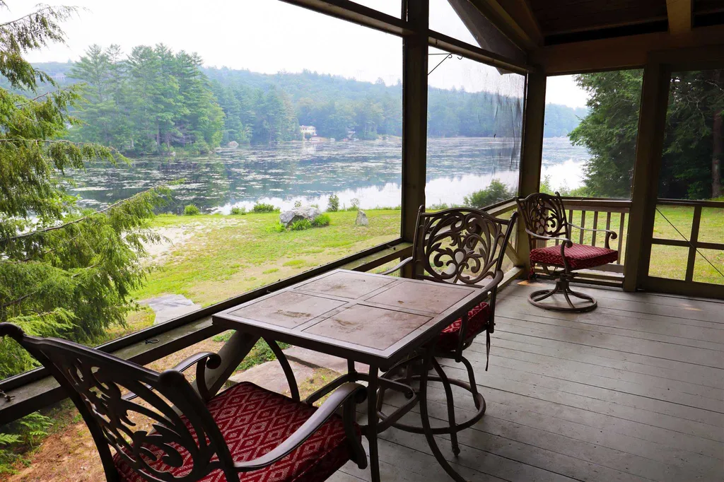 522 Deer Meadow Road Webster NH 03303