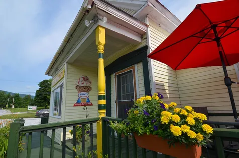 29 Main Street Ludlow VT 05149