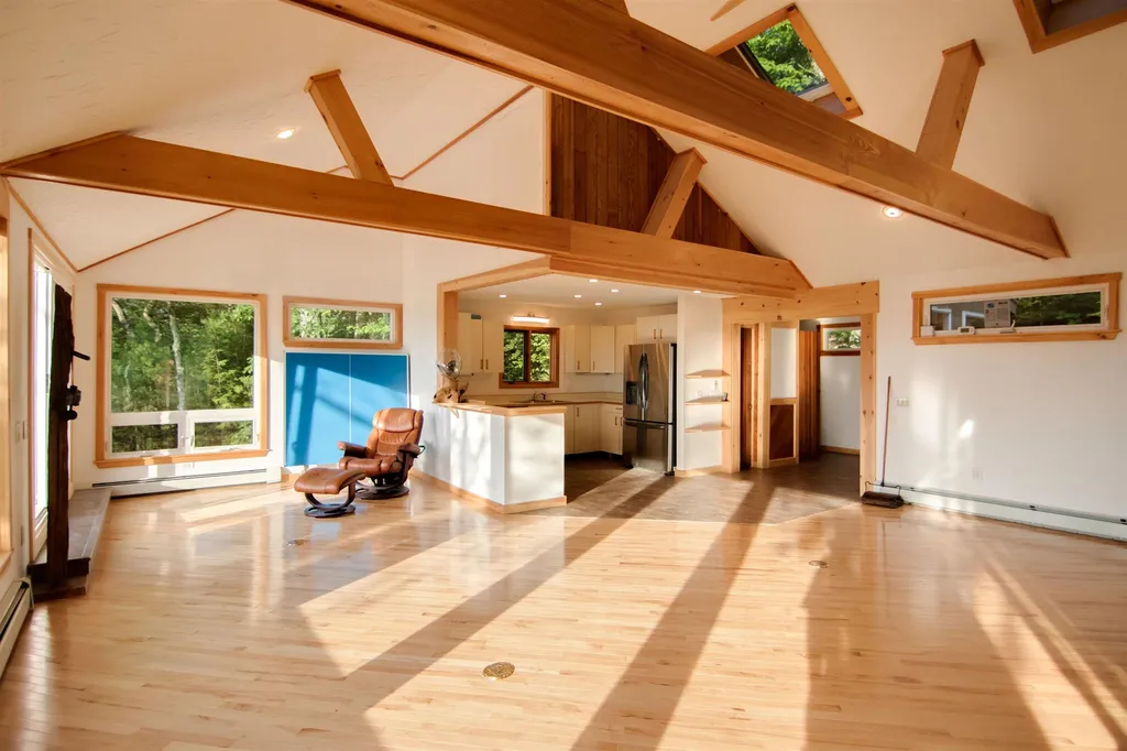 183 Pegwood Road Campton NH 03223