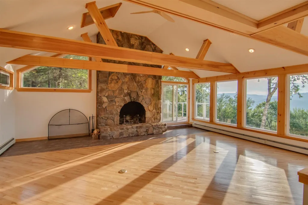 183 Pegwood Road Campton NH 03223