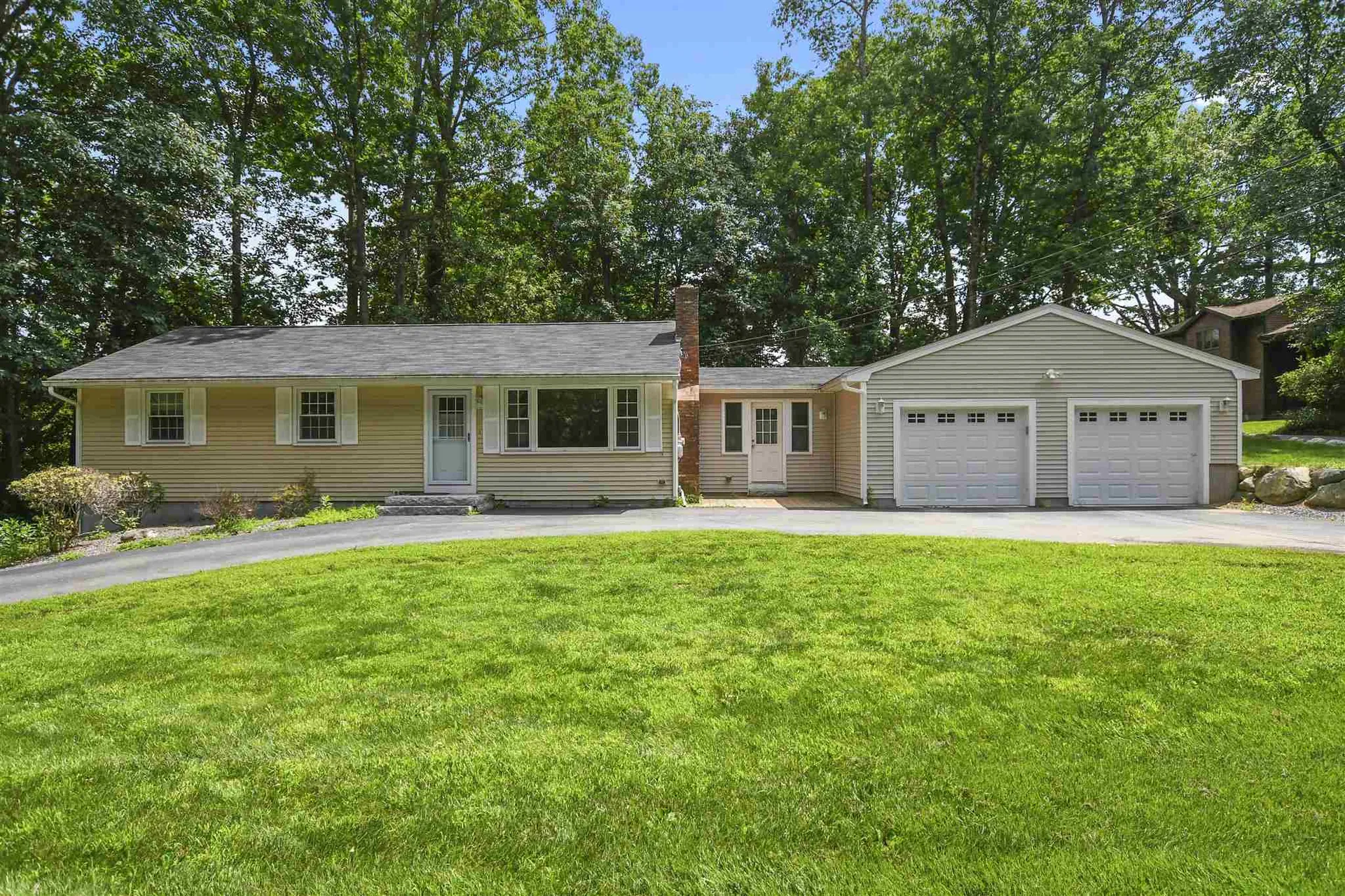 147 Wash Pond Road Hampstead NH 03841