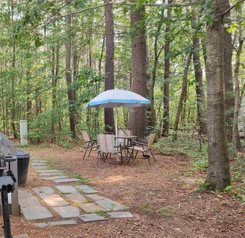 21 Colonial Village Somersworth NH 03878