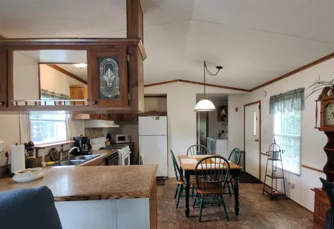 21 Colonial Village Somersworth NH 03878