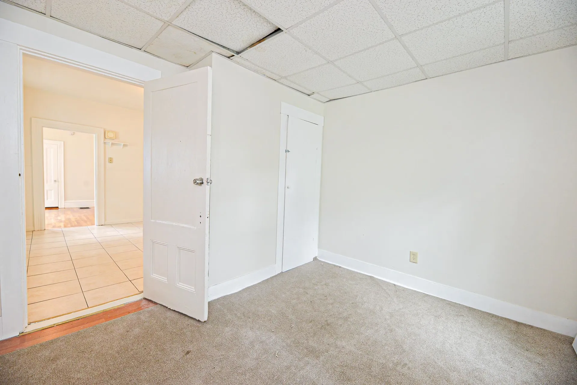 43 Kinsley Street Nashua NH 03060