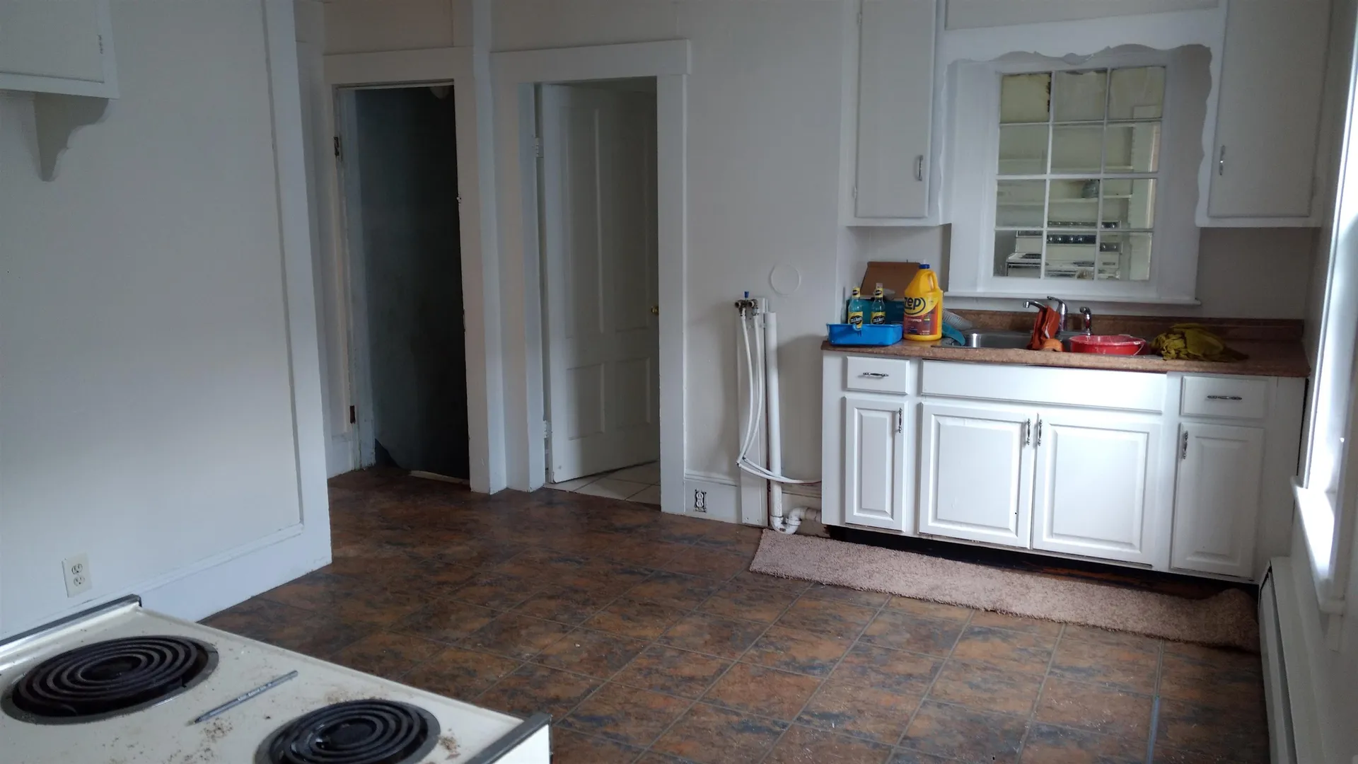 43 Kinsley Street Nashua NH 03060